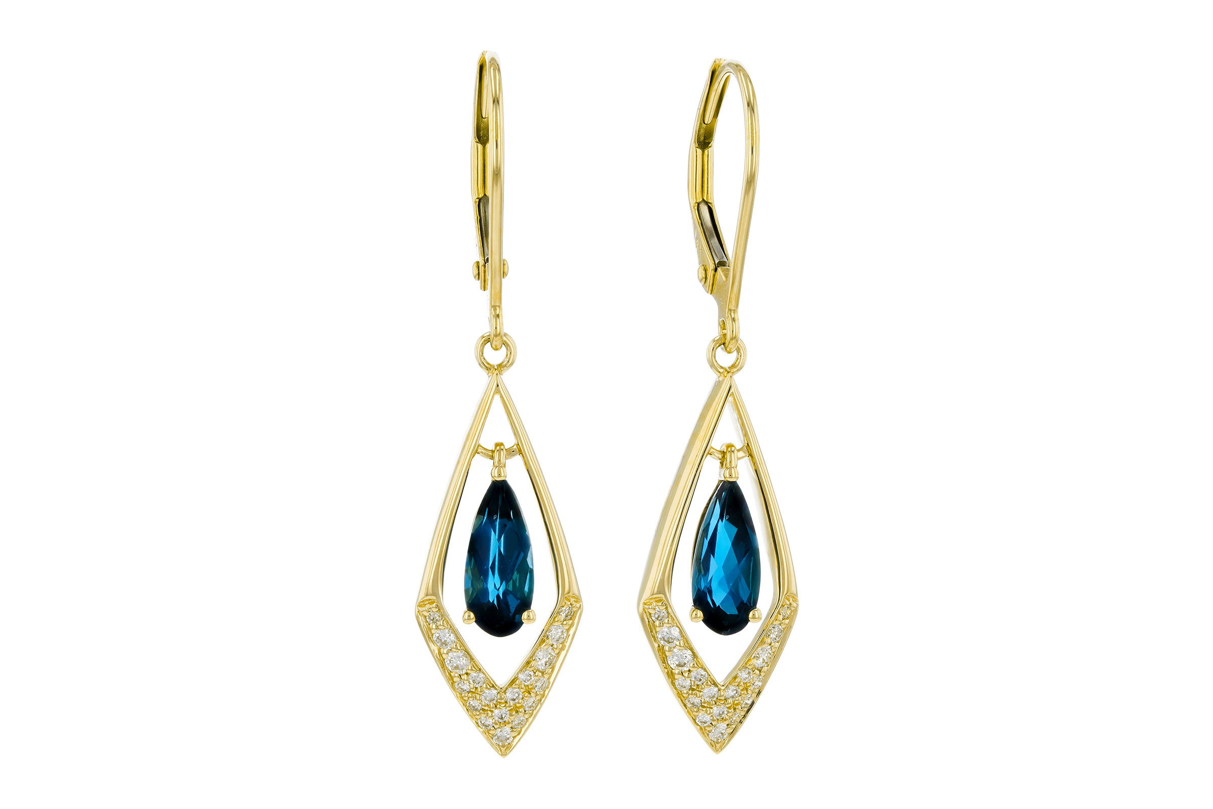 A330-02299: EARR 1.07 TW LONDON BLUE TOPAZ 1.22 TGW