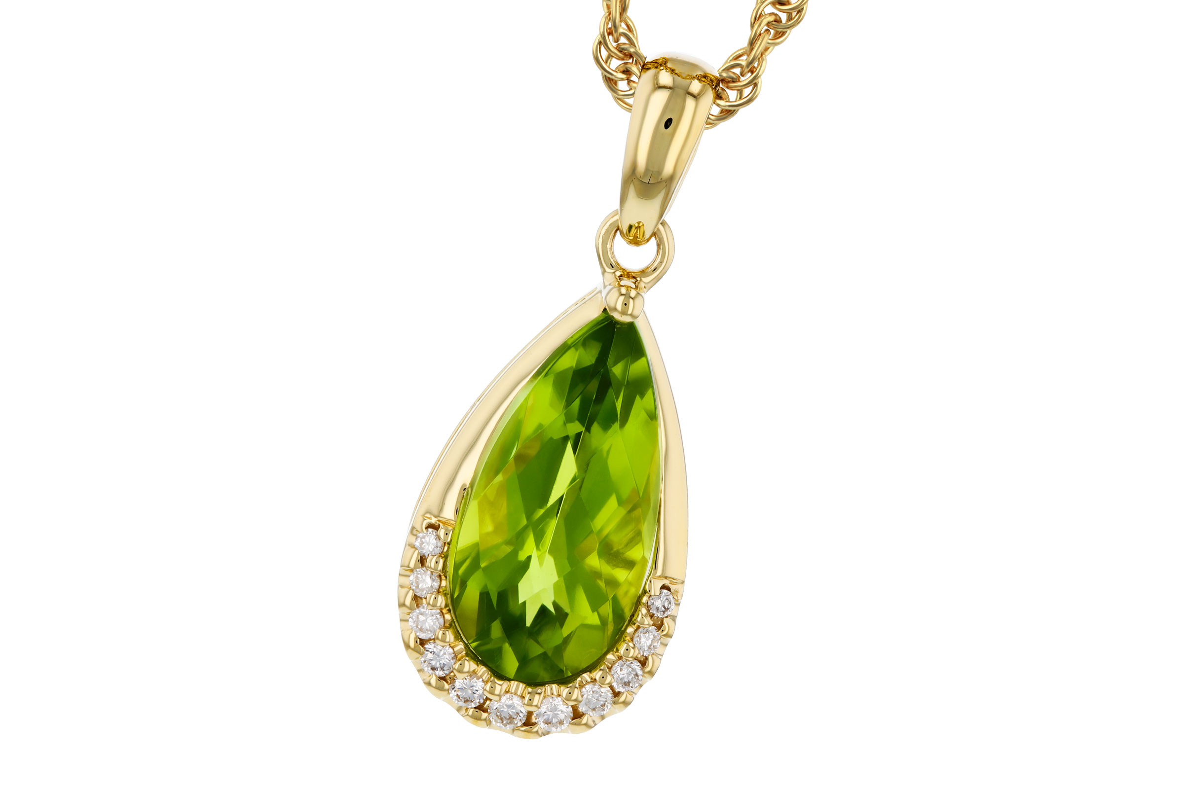 L330-02289: NECK 1.94 PERIDOT 2.00 TGW (12x6MM PS)